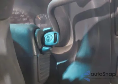 2000 Chevrolet Express z USA, uszkodzony, nr VIN 1GCGG25R2Y1225166